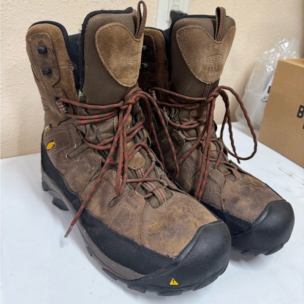 Keen Tan and Black Outdoor Boots